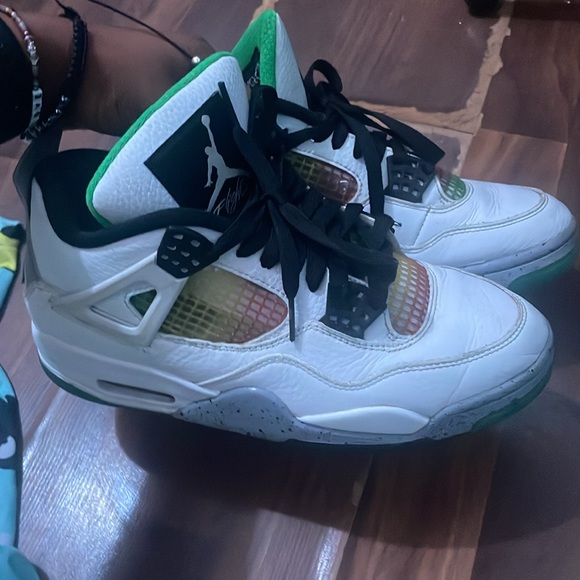 2020
Wmns Air Jordan 4 Retro 'Rasta - Picture 3 of 5